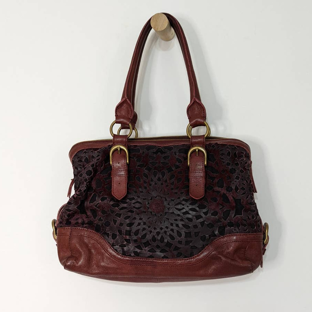 Isabella Fiore Burgundy Red Laser Cut Leather Zippered Shoulder Bag Preowned
